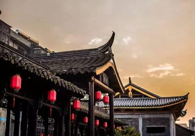 胆区疼痛，是什么原因游戏画面